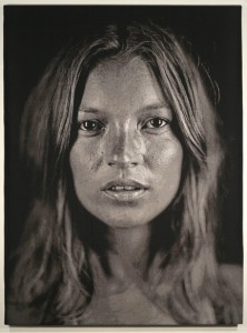 Kate (Portrait of Kate Moss) by Chuck Close, Jacquard tapestry, 2007. Dan Snyder and Tom Breit © Chuck Close, courtesy The Pace Gallery