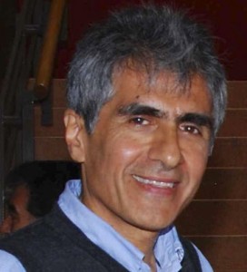 Director Alfredo Bejar