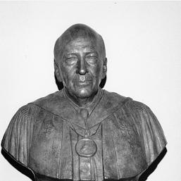 Today in Smithsonian History: May 11, 1990
