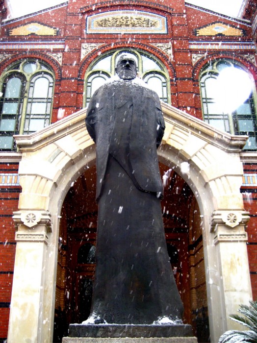 Baird's statue was later moved to the west entrance of the Arts and Industries Building. (Photo by John Barrat)