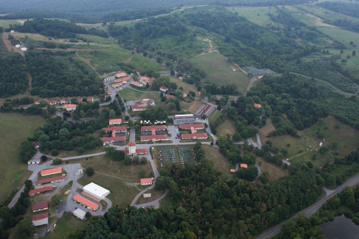 Conservation Biology Institute, Front Royal, Veterinary medicine, Smithsonian Institution, National Zoo