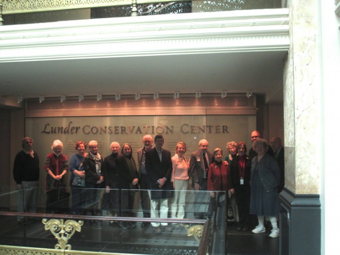 Members of the Smithsonian Alumni Program on a tour of the Lunder Conservation Center at the America Art Museum Feb. 27. (Photo courtesy of Jim Hobbins)