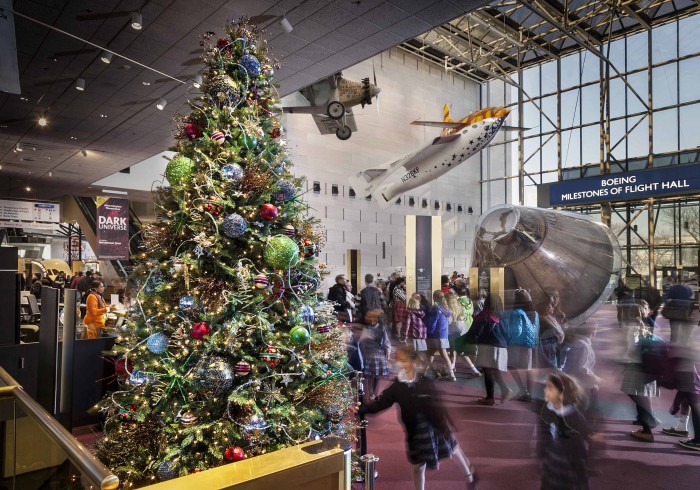 Christmas 2014 at the National Air and Space Museum (Photo by Eric Long)