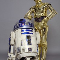 C-3PO, Star Wars: The Empire Strikes Back™ and R2-D2, Star Wars™: A New Hope. TM &©2014 Lucasfilm Ltd. All Rights Reserved. Used under authorization