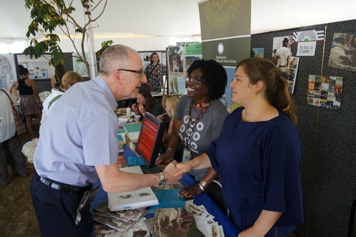 David Skorton introduces himself to Diana Baird N’Diaye and Meredith Holmgren. (Photo by John Gibbons)