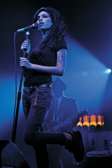 Amy Winehouse in performance