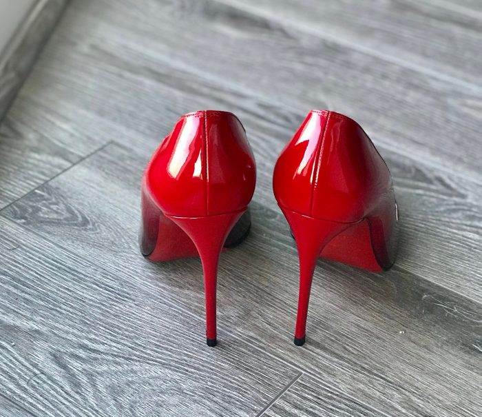heel view