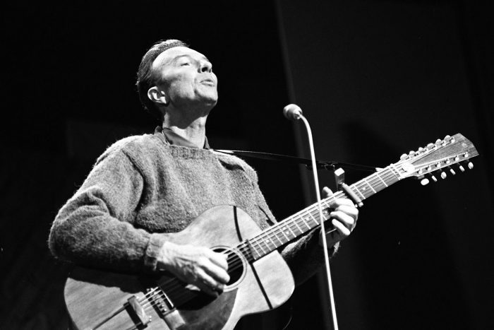Pete Seeger in performance