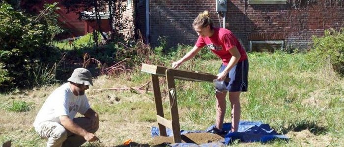 Citizen scientists dig up the past at SERC