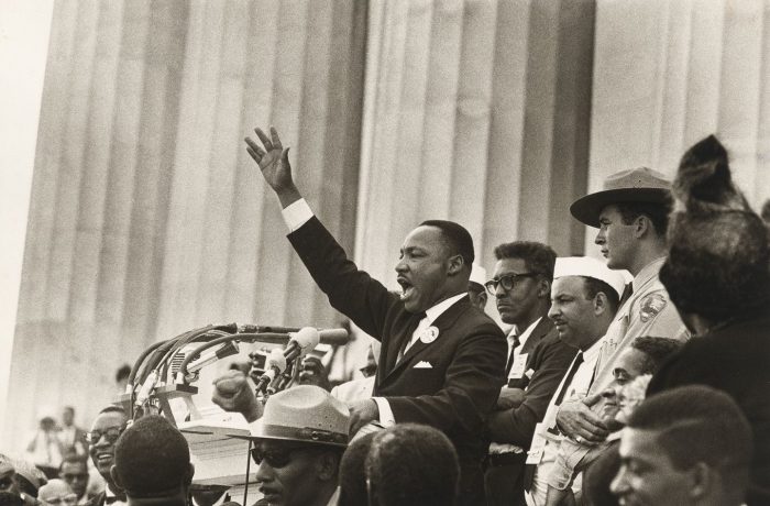 King speaking at Lincoln Memorial