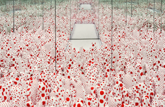 Mirrored room of red & white dots