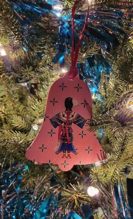 Christmas tree ornament with Native design