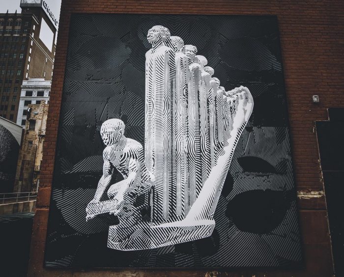 Mural of Savage's work "Harp" on the side of a building