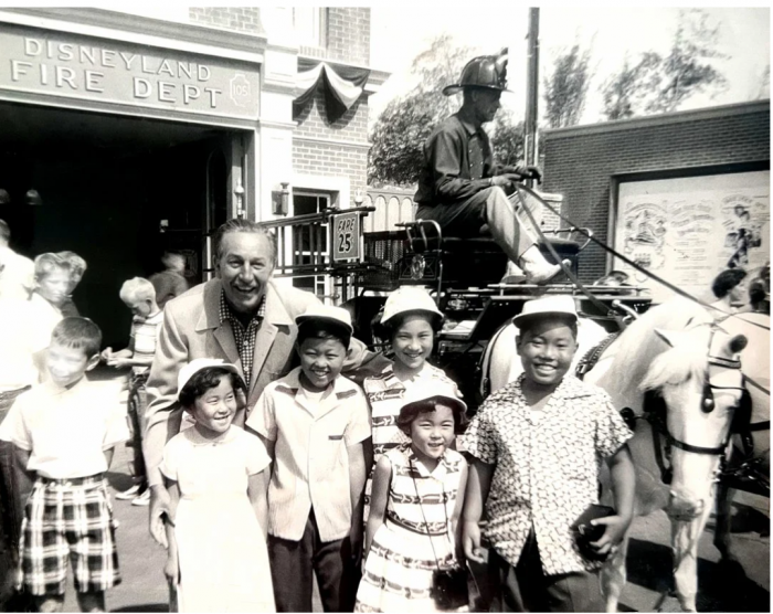 The Ito family with Walt Disney