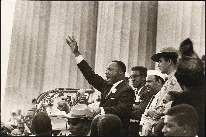 MLK addresses crown at Lincoln Memorial