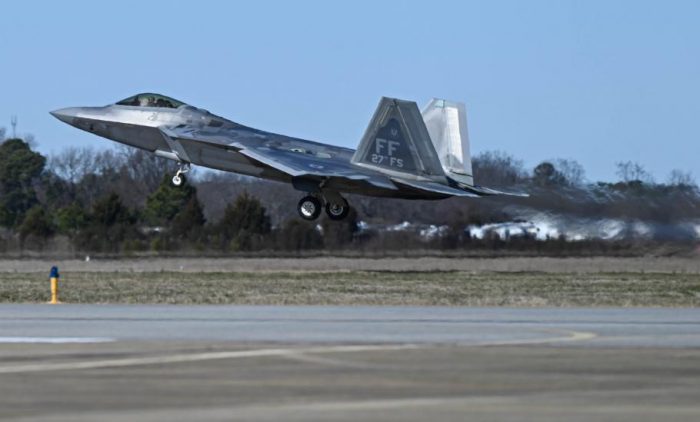 F-22 Raptor taking off