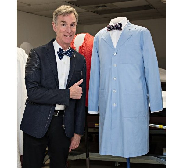 Bill Nye poses with smoke he donated to NMAH