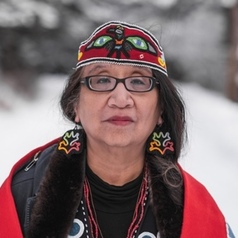 Judith Dax̱ootsú Ramos headshot